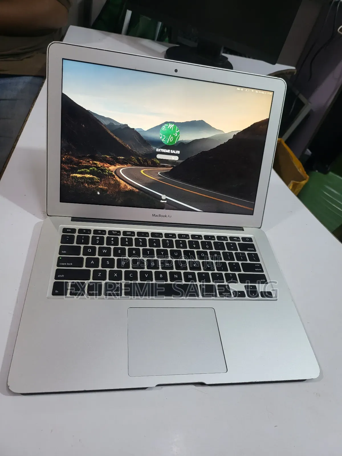 Laptop Apple MacBook Air 4GB Intel Core I5 SSD 128GB