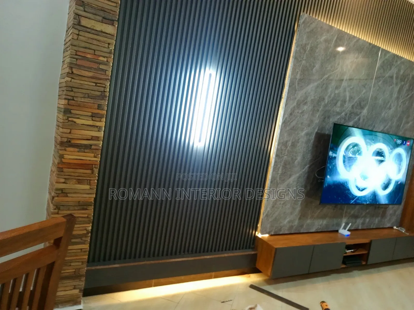 Modern T.V Unit/Stand