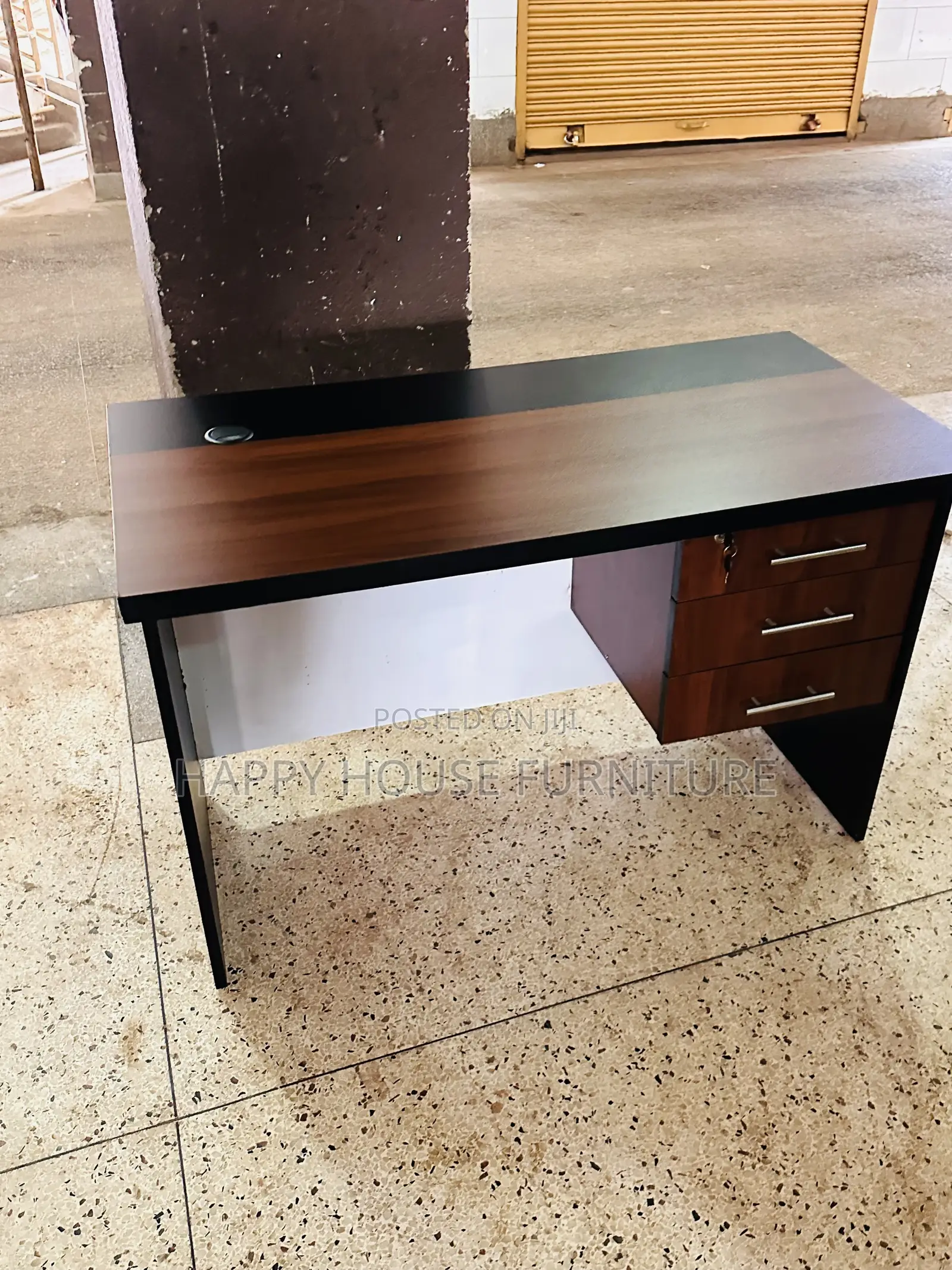 OFFICE DESK ( 120cm) White Face