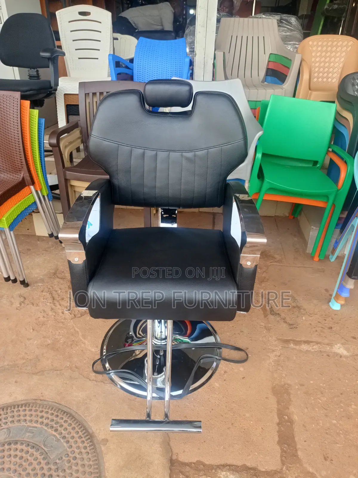 Barbar Stailling Chair