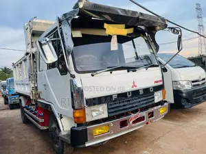 Fuso 6d16 Tipper