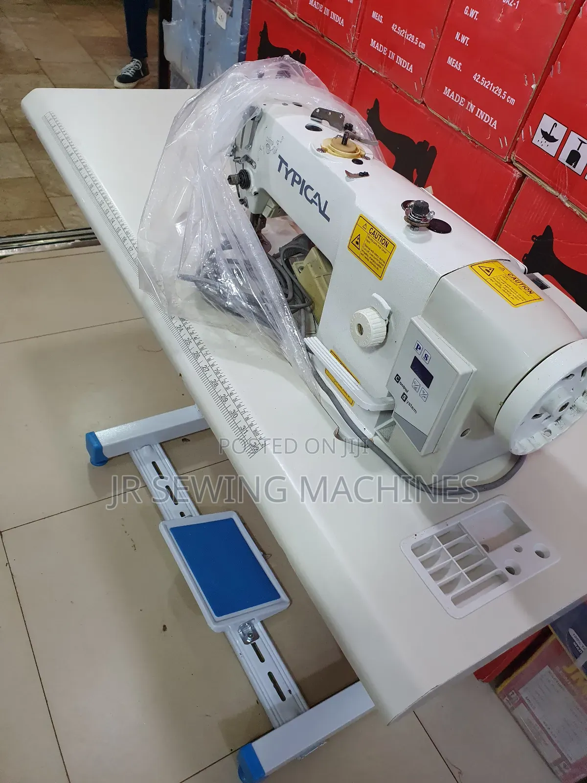 Typical Walking Foot Industrial Sewing Machine