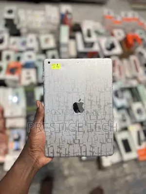 Apple iPad Air 32 GB Gray
