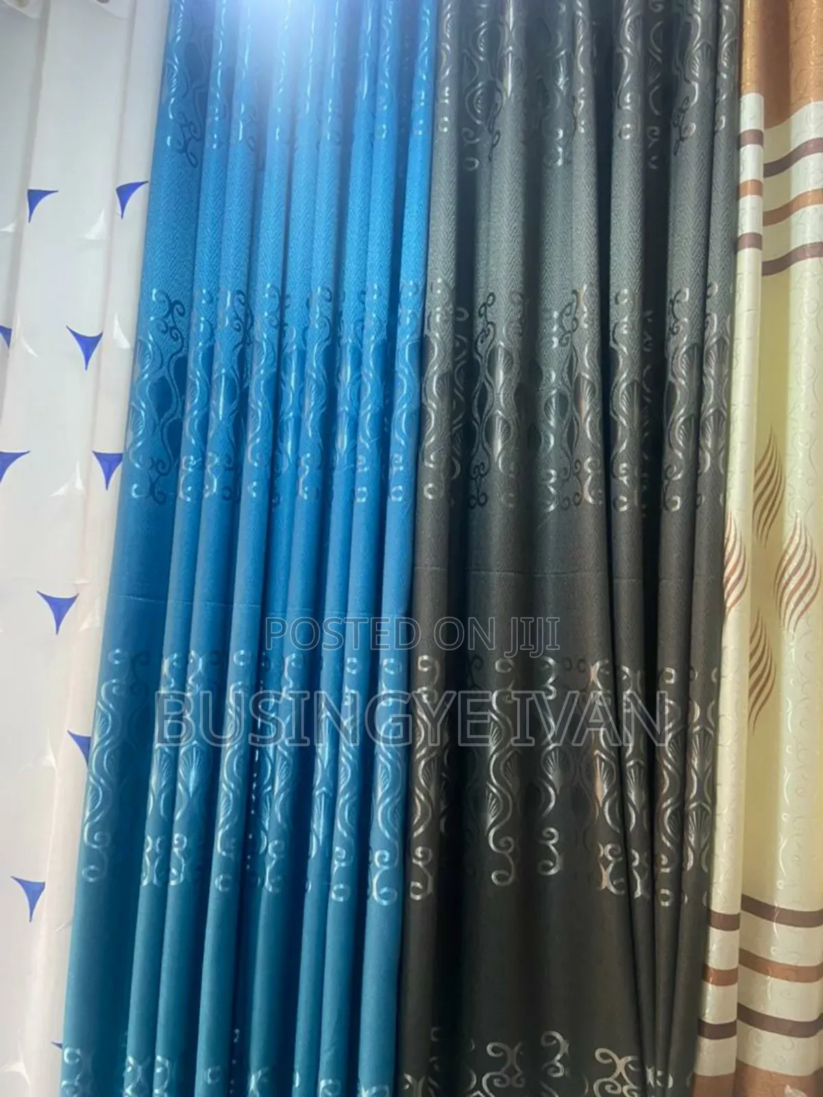 Curtains Class With Matrix Interiors