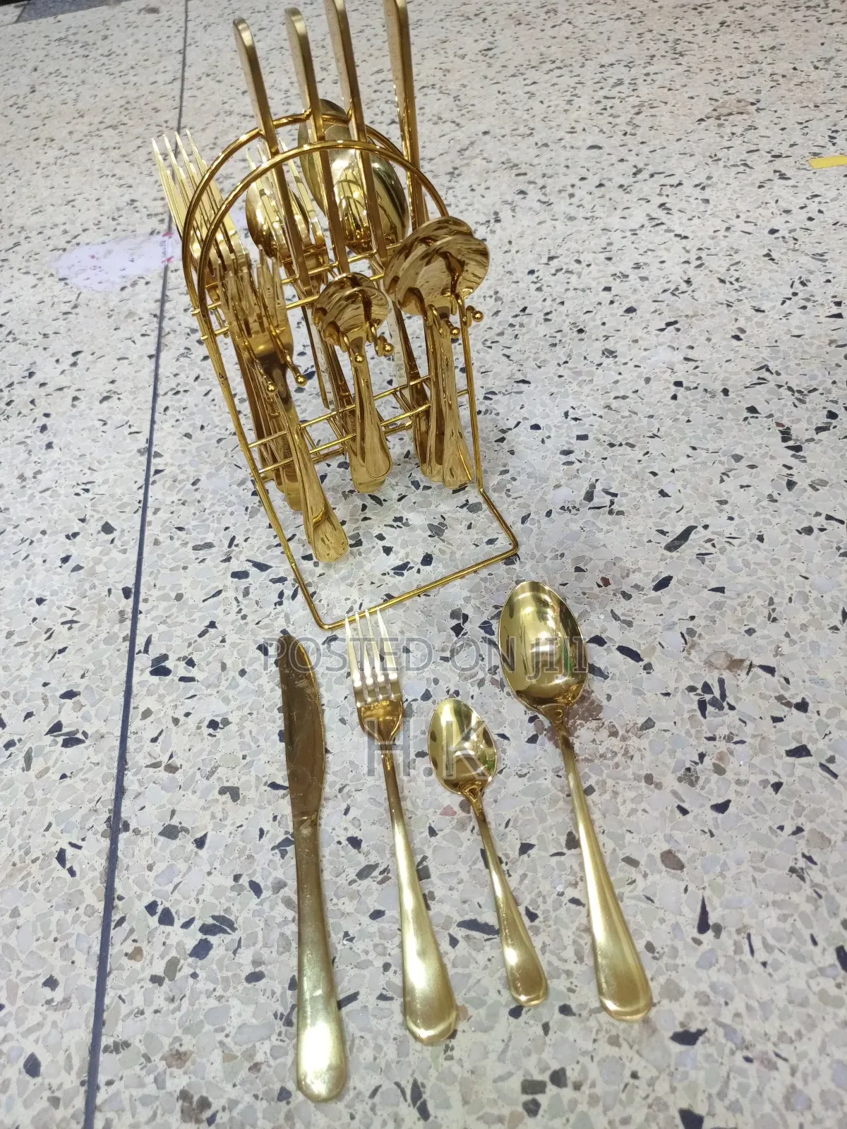 25pcs of Golden Cutlery Set