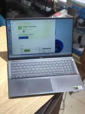 New Laptop Dell Vostro 7510 16GB Intel Core I7 SSD 500GB