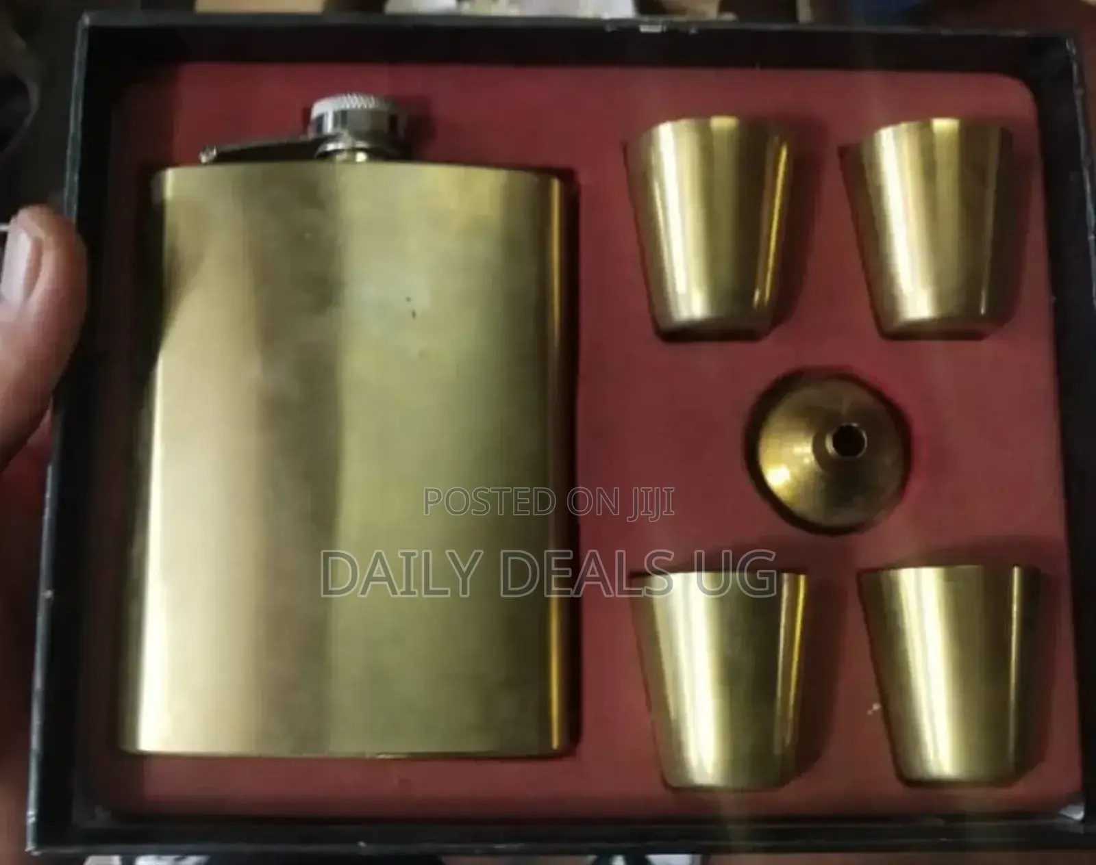 Gold Hip Flask Set