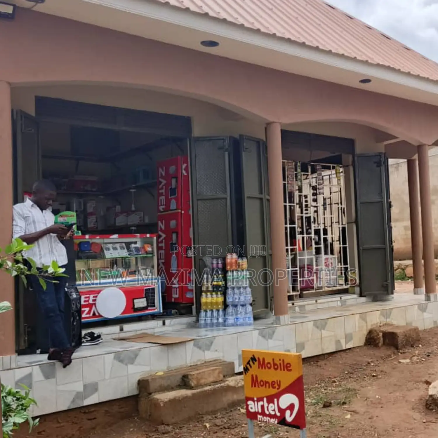 Very Busy Three Commercial Single Shops on Quicksale Bulenga
