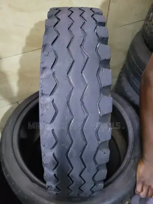 6.50 R14 MRF M77 the Type THT U Will Use N Get Tired of It.
