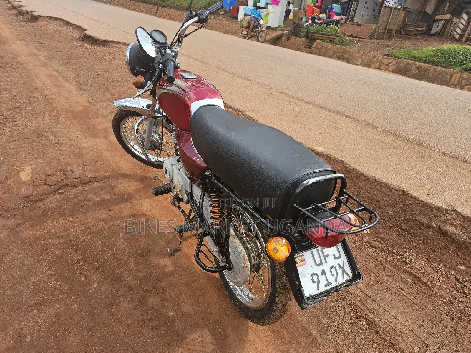 Bajaj Boxer 2022 Red