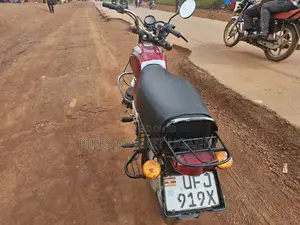 Bajaj Boxer 2022 Red