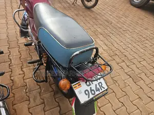 Bajaj Boxer 2022 Red