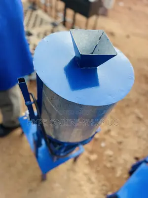 Ridekings 10kg’S Brandnew Gnut Machine