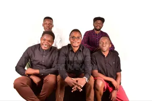 Live Band/Music Performances