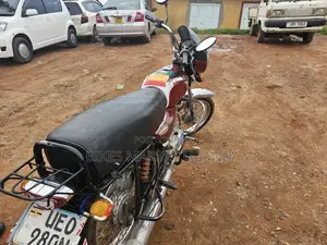 Bajaj Boxer 2018 Red