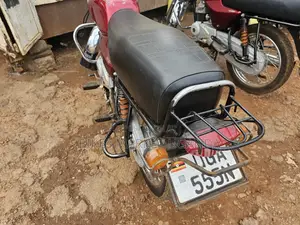 Bajaj Boxer 2024 Red
