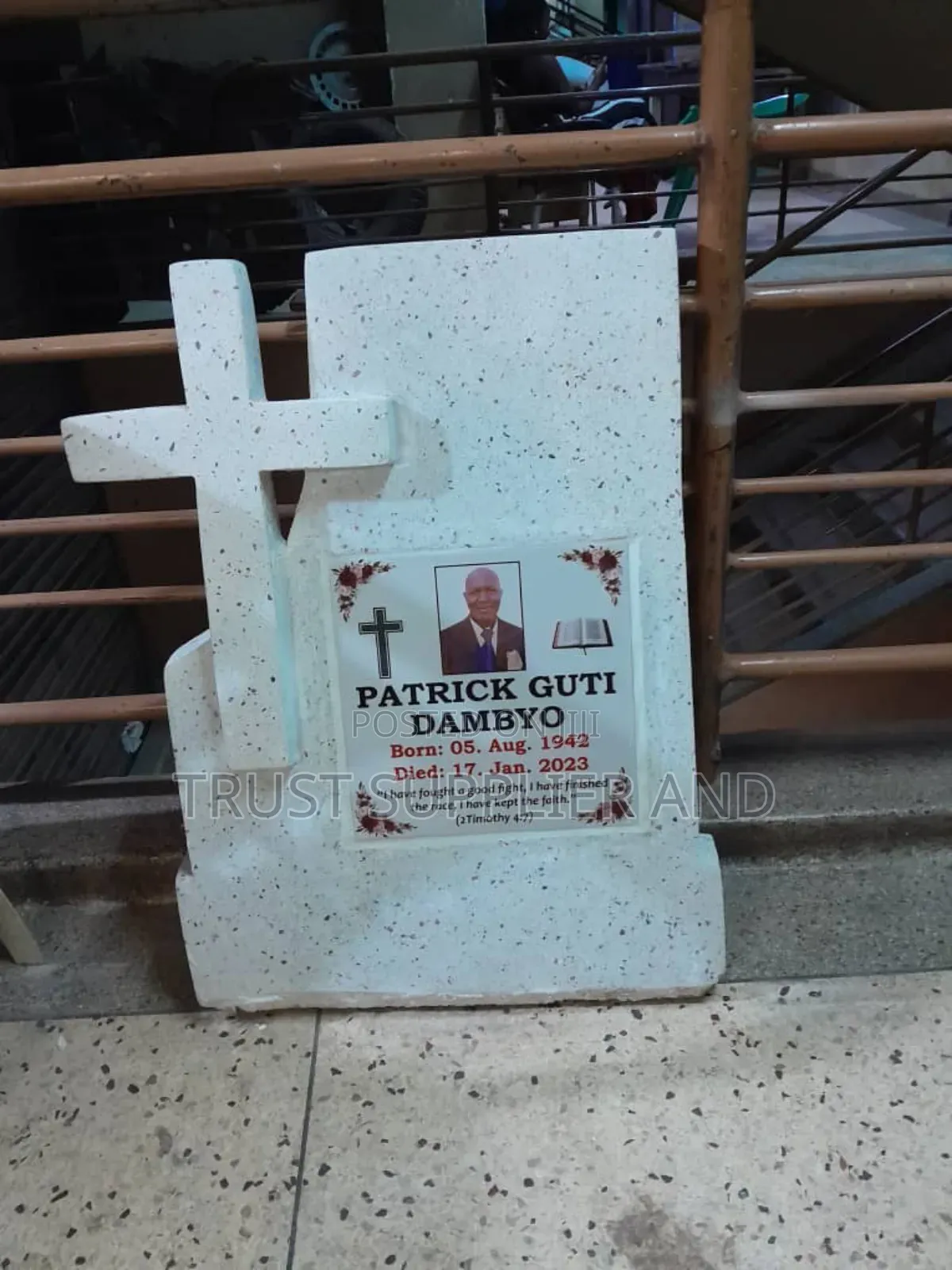 Grave Stone *-
