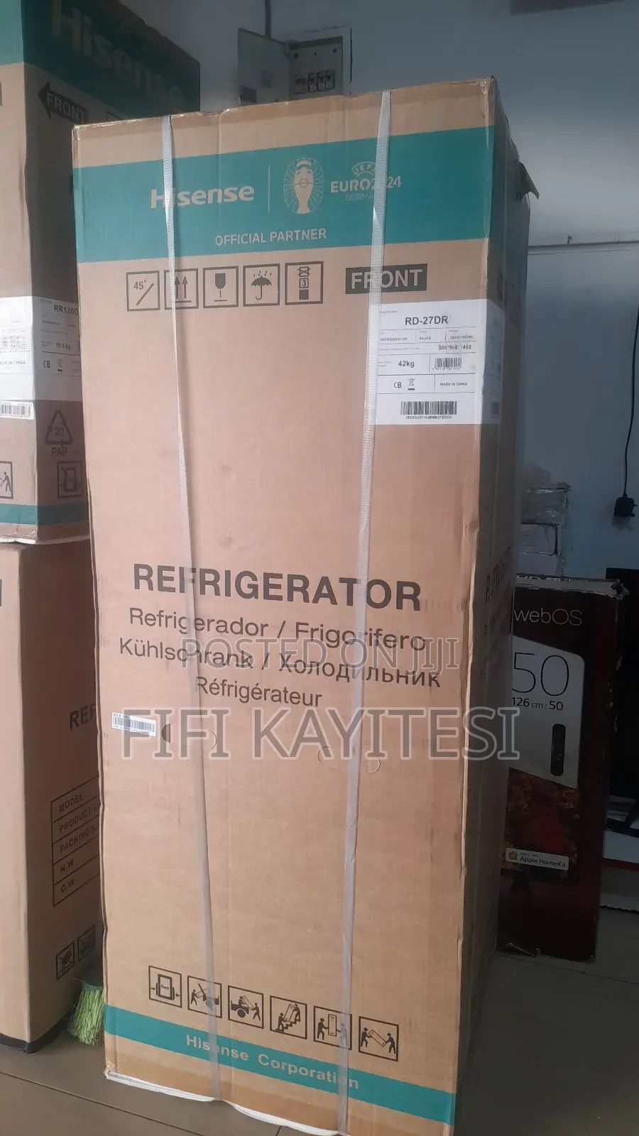 Hisense Fridge 229L Dabble Door