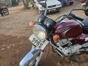 Bajaj Boxer 2019 Red
