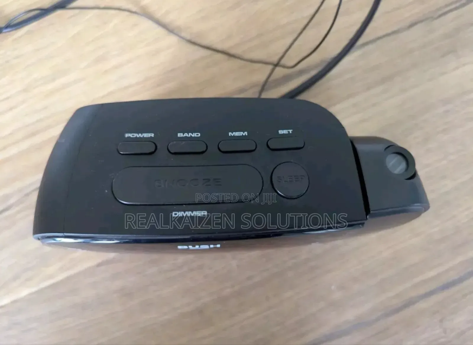 UK BUSH Alarm Clock Digital Radio With Time Projection