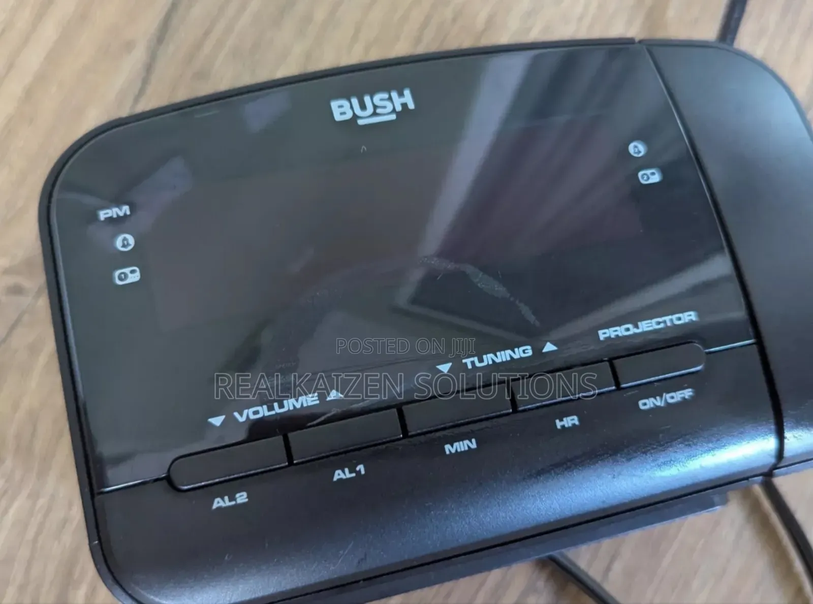 UK BUSH Alarm Clock Digital Radio With Time Projection