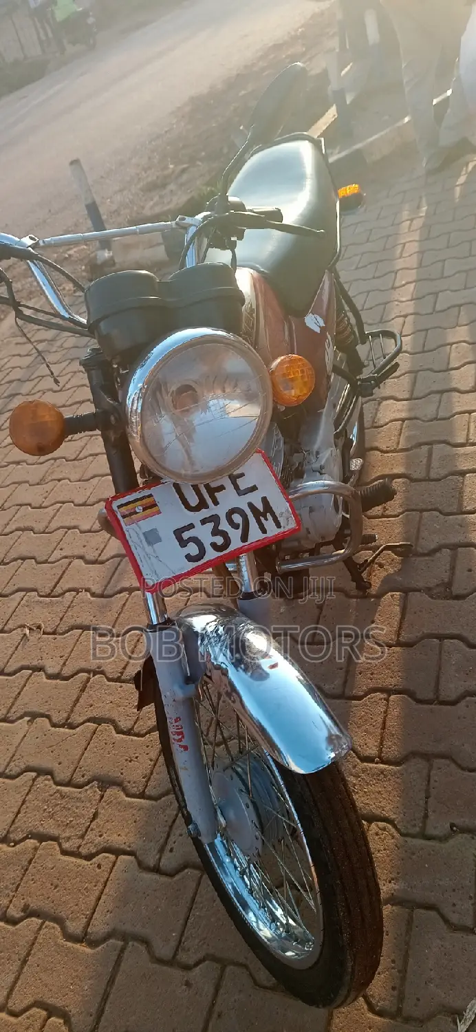 Bajaj Boxer 2022 Red