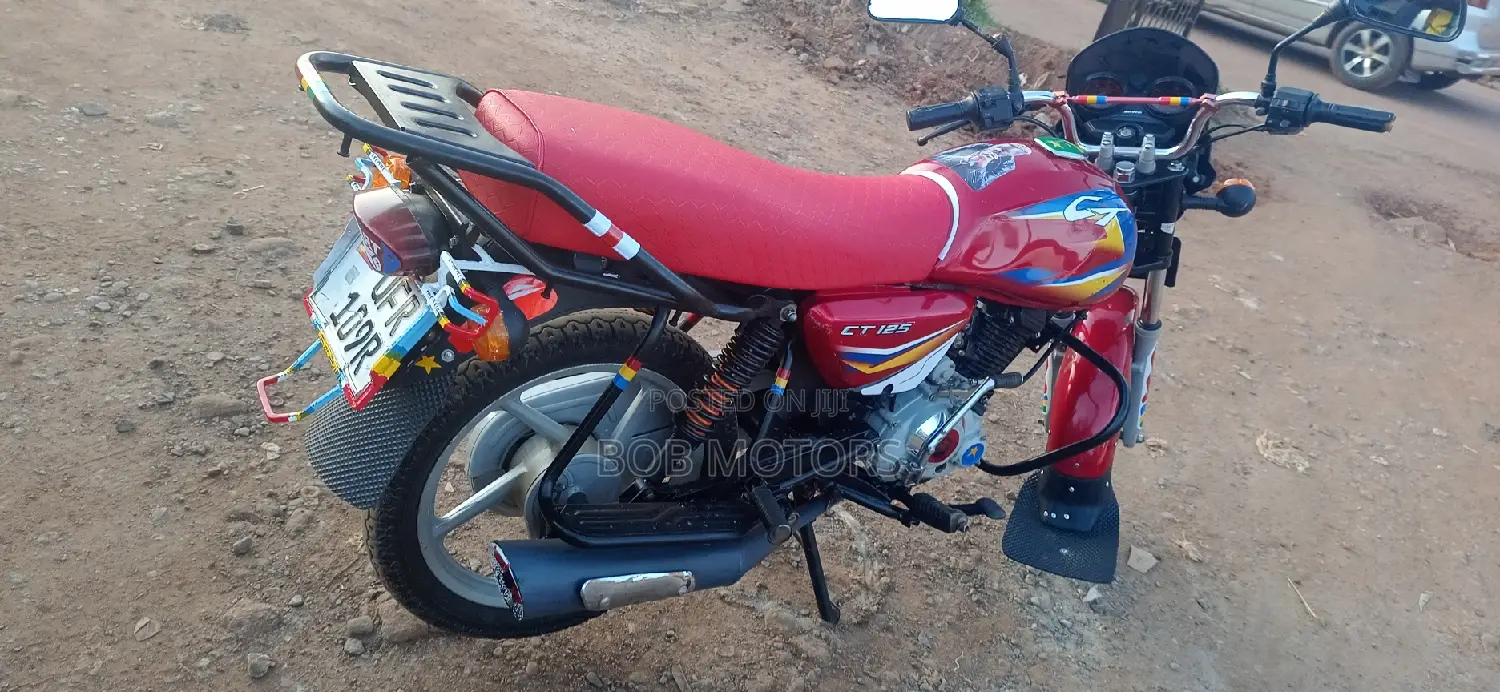 Bajaj CT 110X 2023 Red