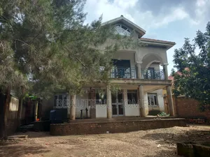 Furnished 5bdrm House in Kira for sale
