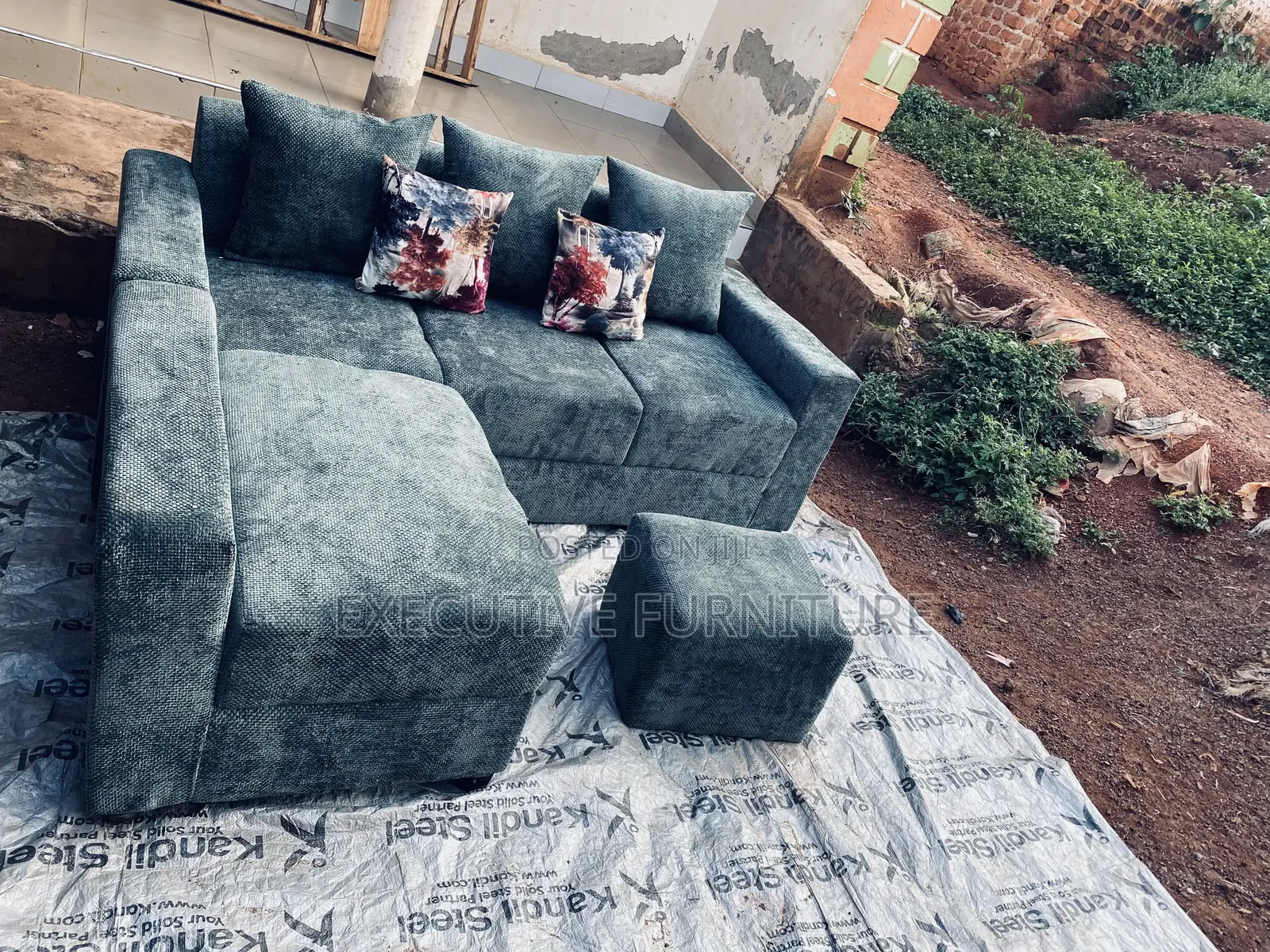 Sectional L Sofa