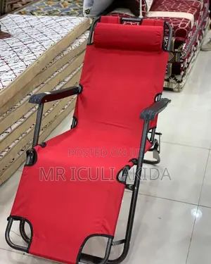 Foldable Zero Gravity Inclining Lounger Bed Chair