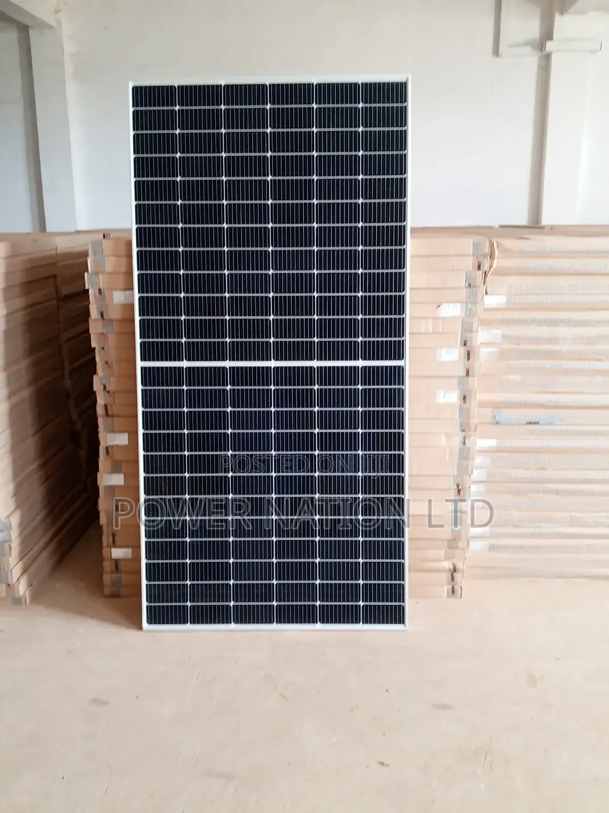 550w Mono Crystalline Solar Panel Off Grid Charging