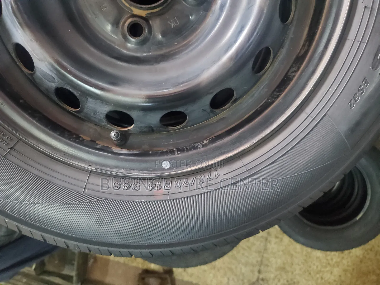Rims and Tyres Available in Different Sizes