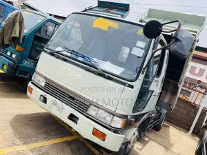Hino Buyer H07C 1992 White