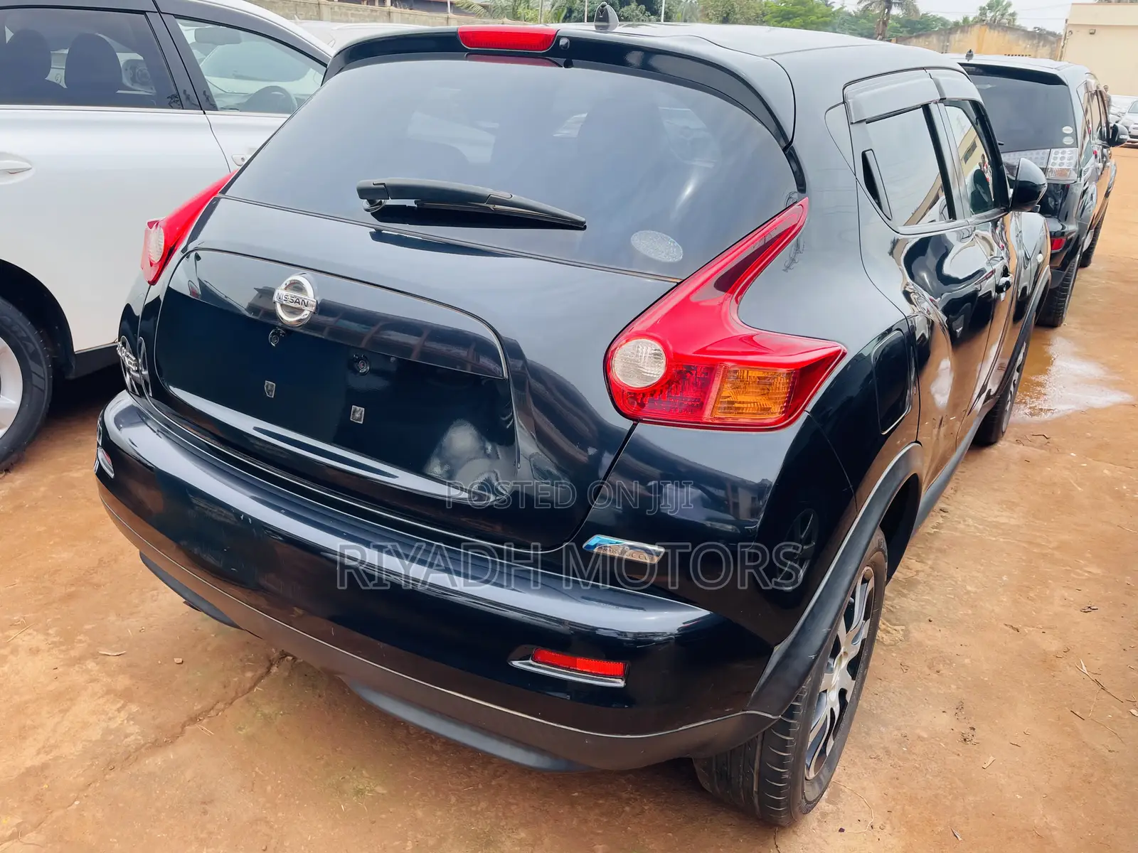 Nissan Juke 2011 Black