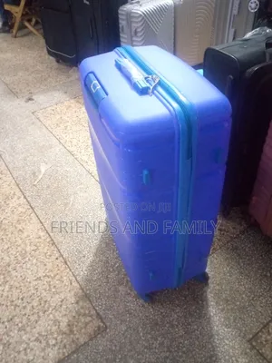 Nice Suit Case Bag Medium Size