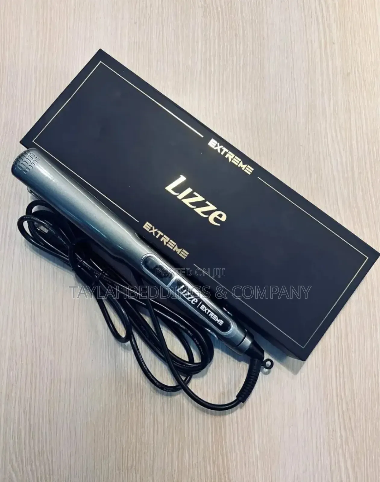 Lizze Extreme Nano Titanium Technology Hair Straighteners