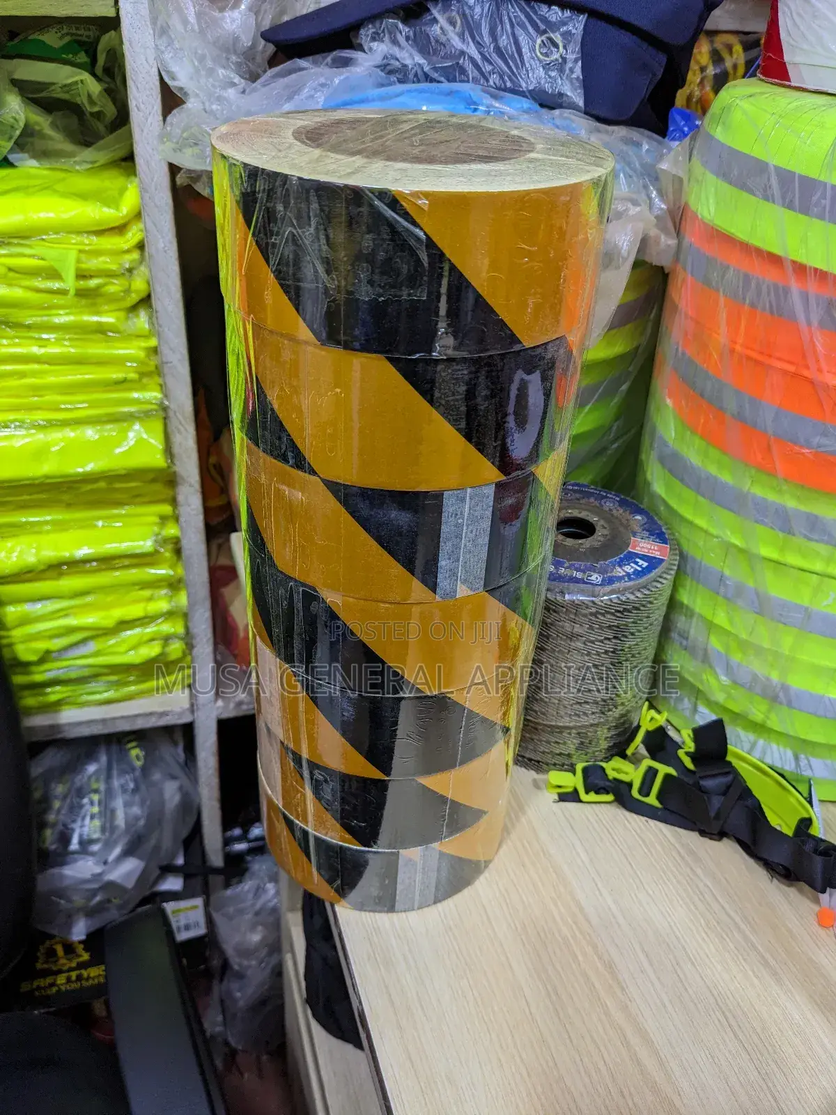 Yellow & Black (50m)Reflective Stickers