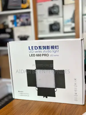 Led 660 Pro Studio Light Rechargeable