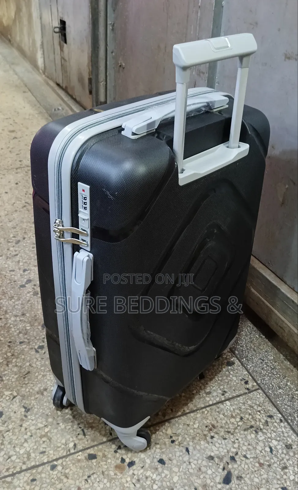 Simple Safari Suitcase