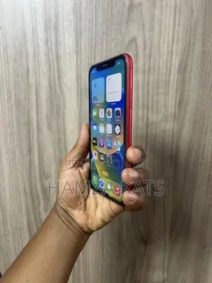 Apple iPhone XR 64 GB Red