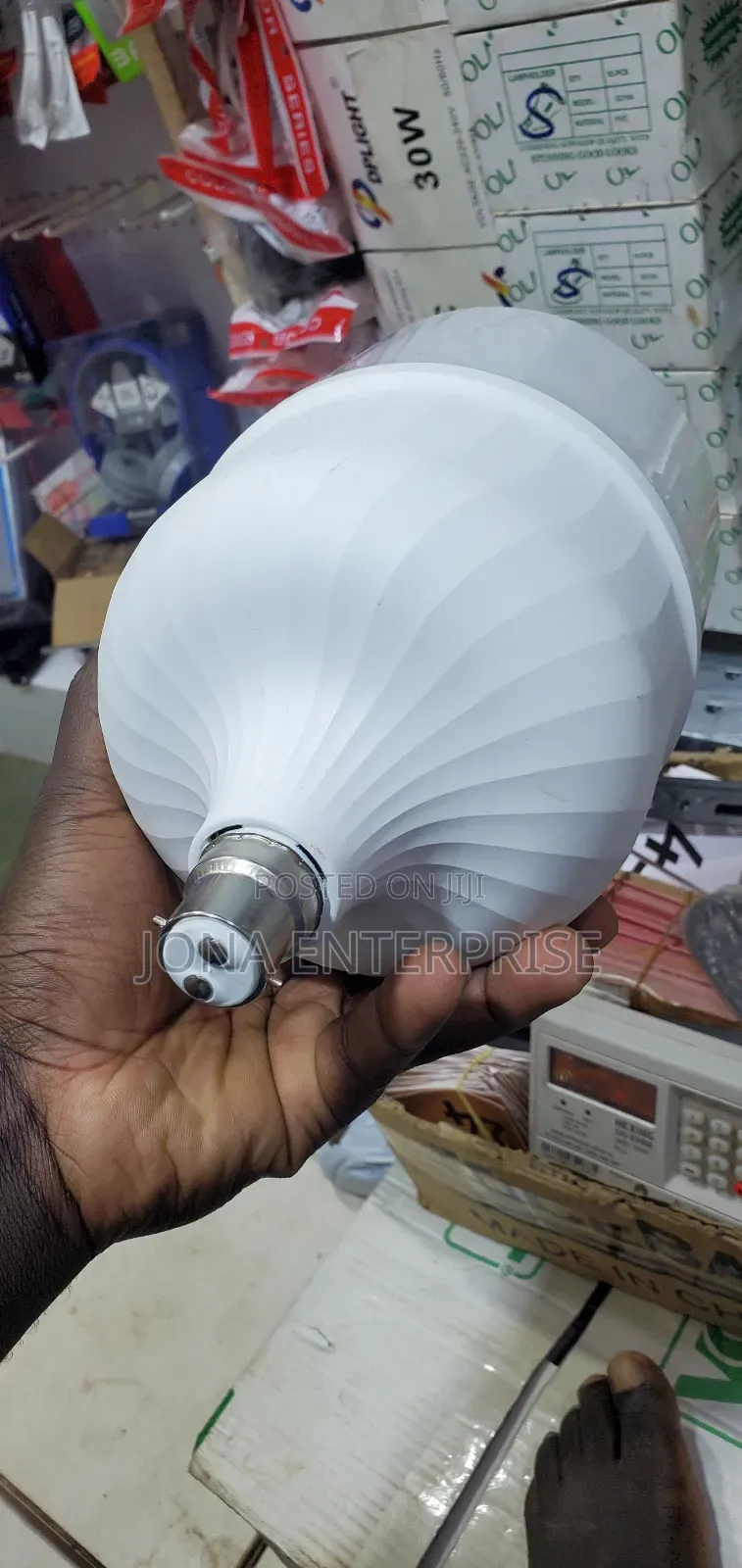 LED Bulb Pearlight 60wtts