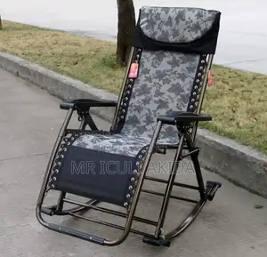 Foldable Thick Metallic Frame Zero Gravity Inclining Chair