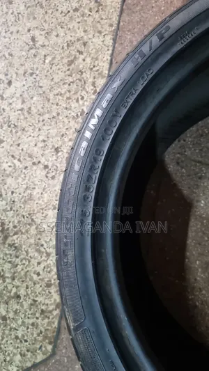 275/35r19 Practical Max Foreign Used
