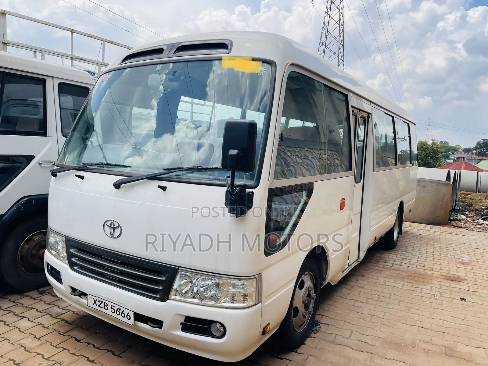 Toyota Coaster 2009 White