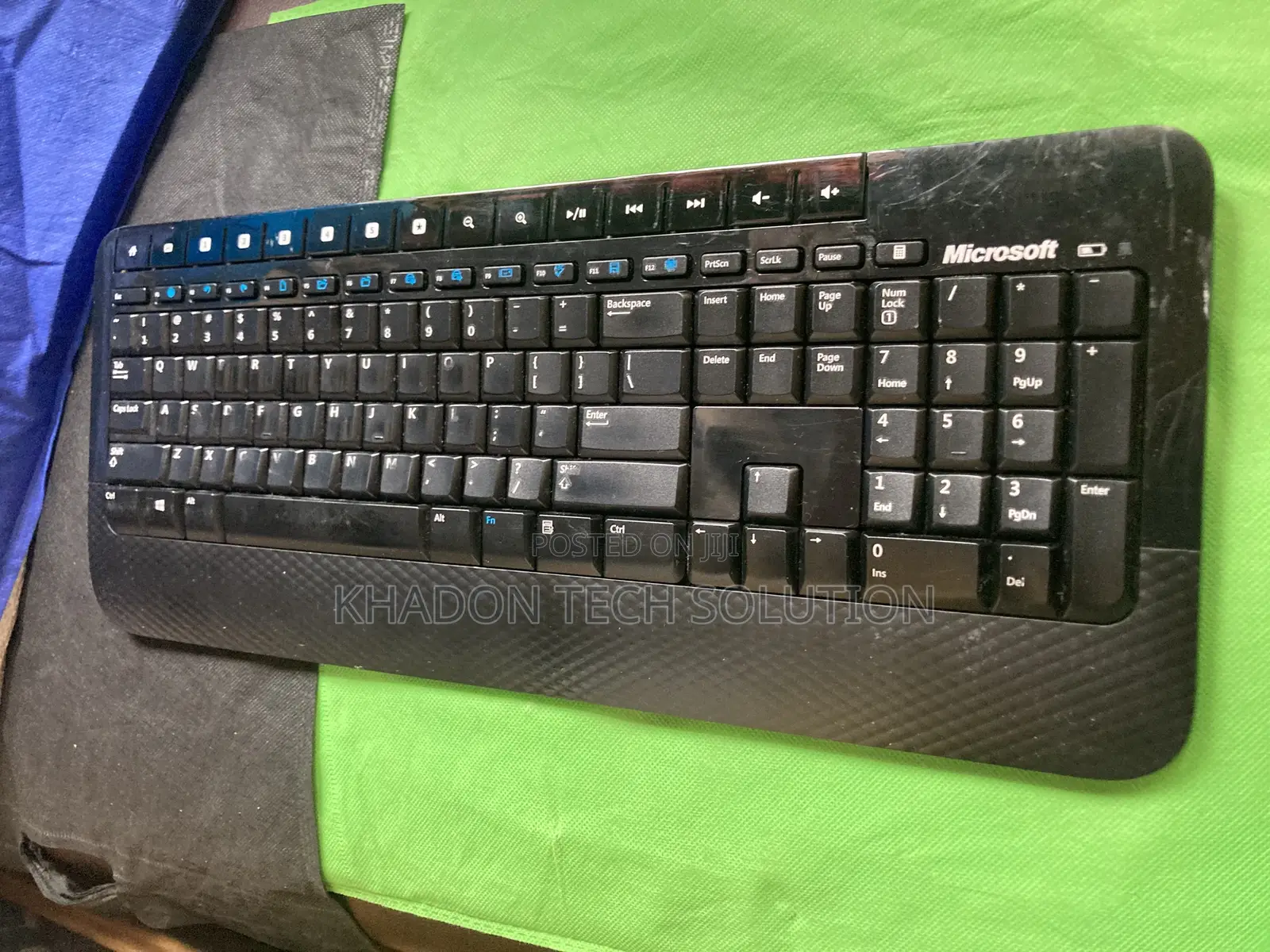 The Microsoft Team Wireless Keyboard