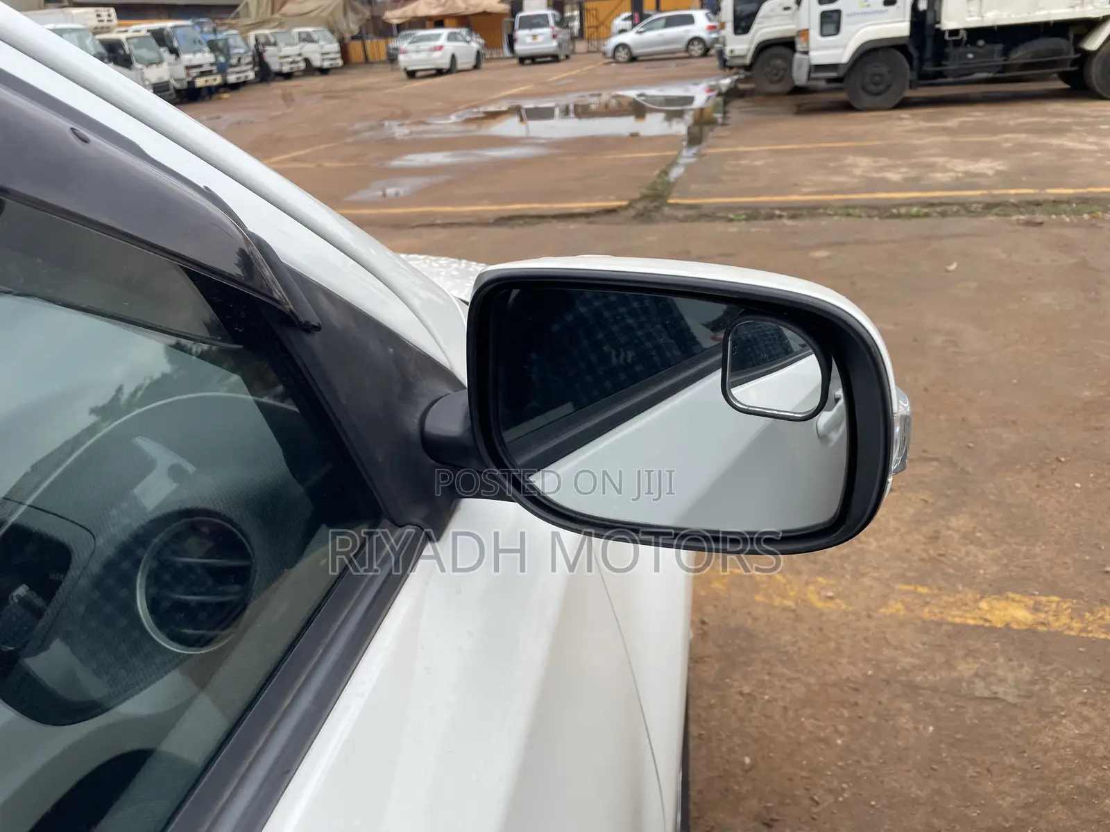 Toyota IST 2010 White
