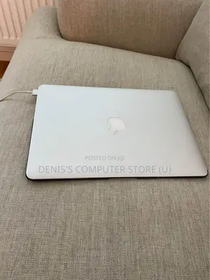 Laptop Apple MacBook 2015 8GB Intel Core I5 SSD 256GB