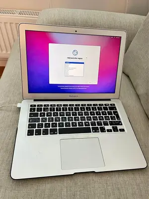 Laptop Apple MacBook 2015 8GB Intel Core I5 SSD 256GB