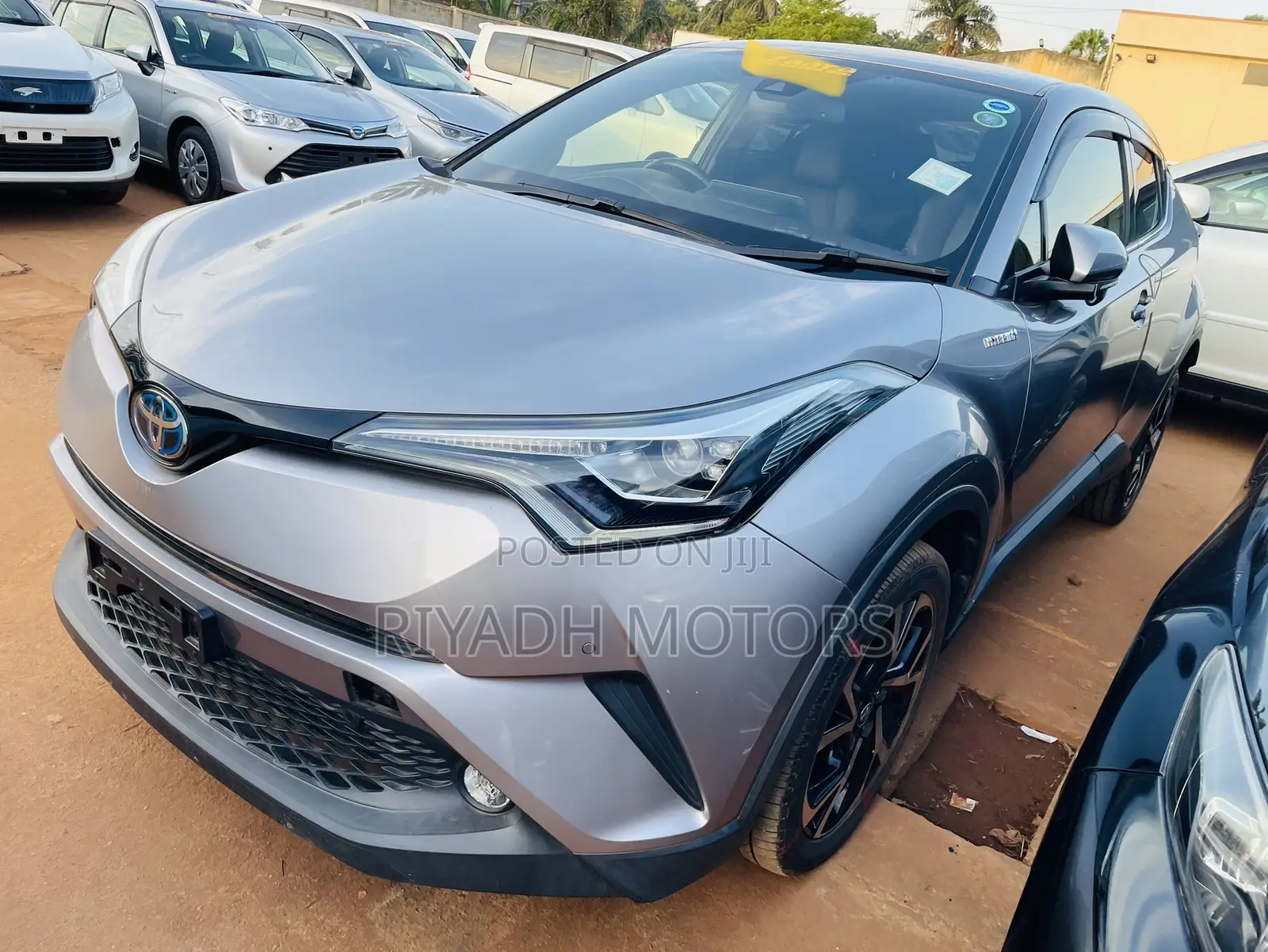 Toyota C-HR 2017 Silver