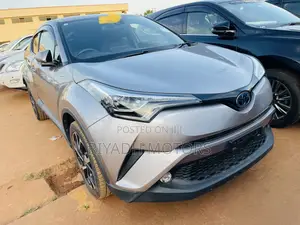 Toyota C-HR 2017 Silver